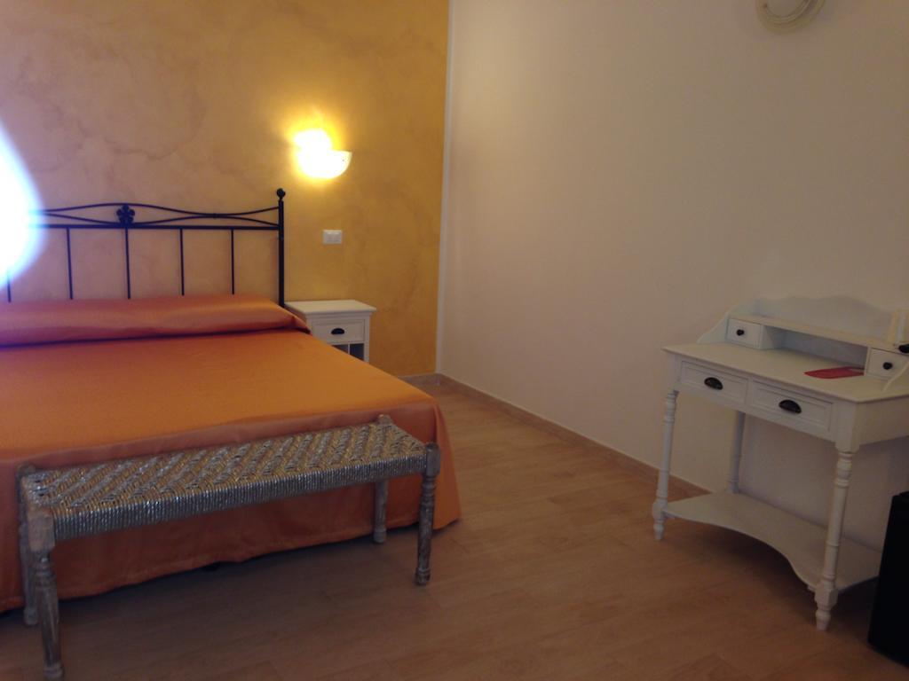 Alangia Inn Roma Ngoại thất bức ảnh