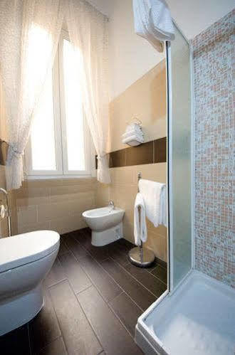 Alangia Inn Roma Ngoại thất bức ảnh