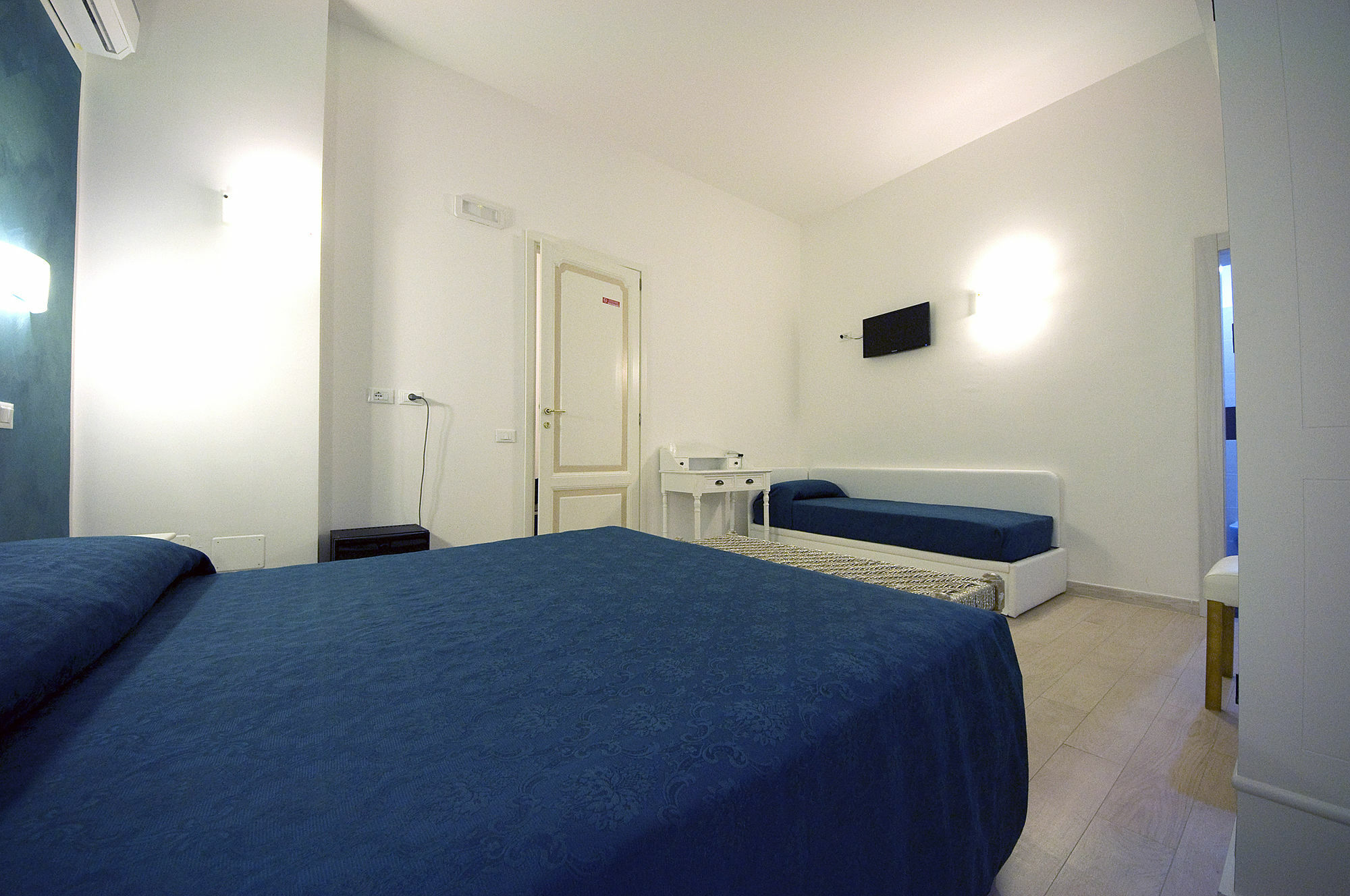 Alangia Inn Roma Ngoại thất bức ảnh