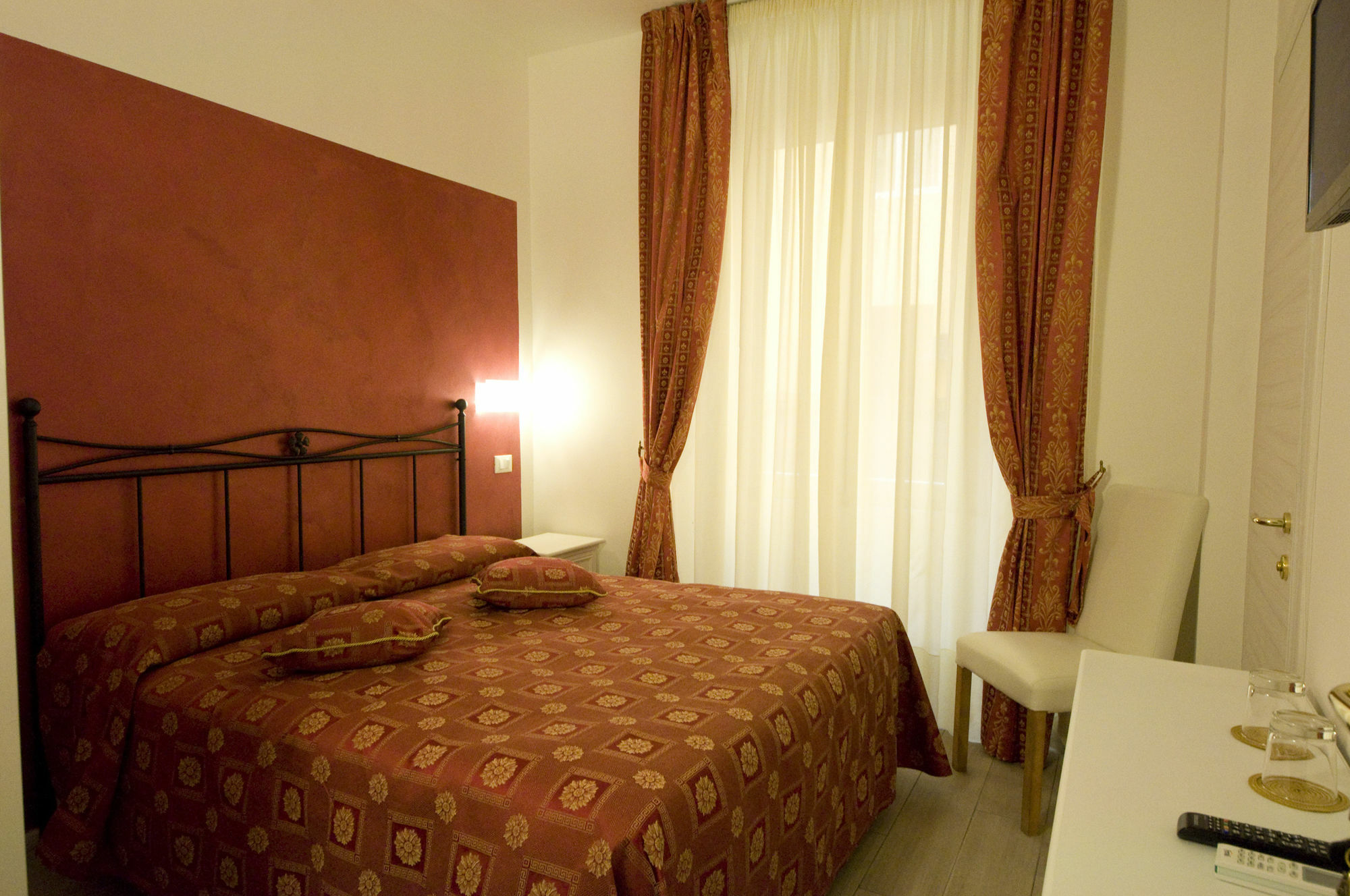 Alangia Inn Roma Ngoại thất bức ảnh