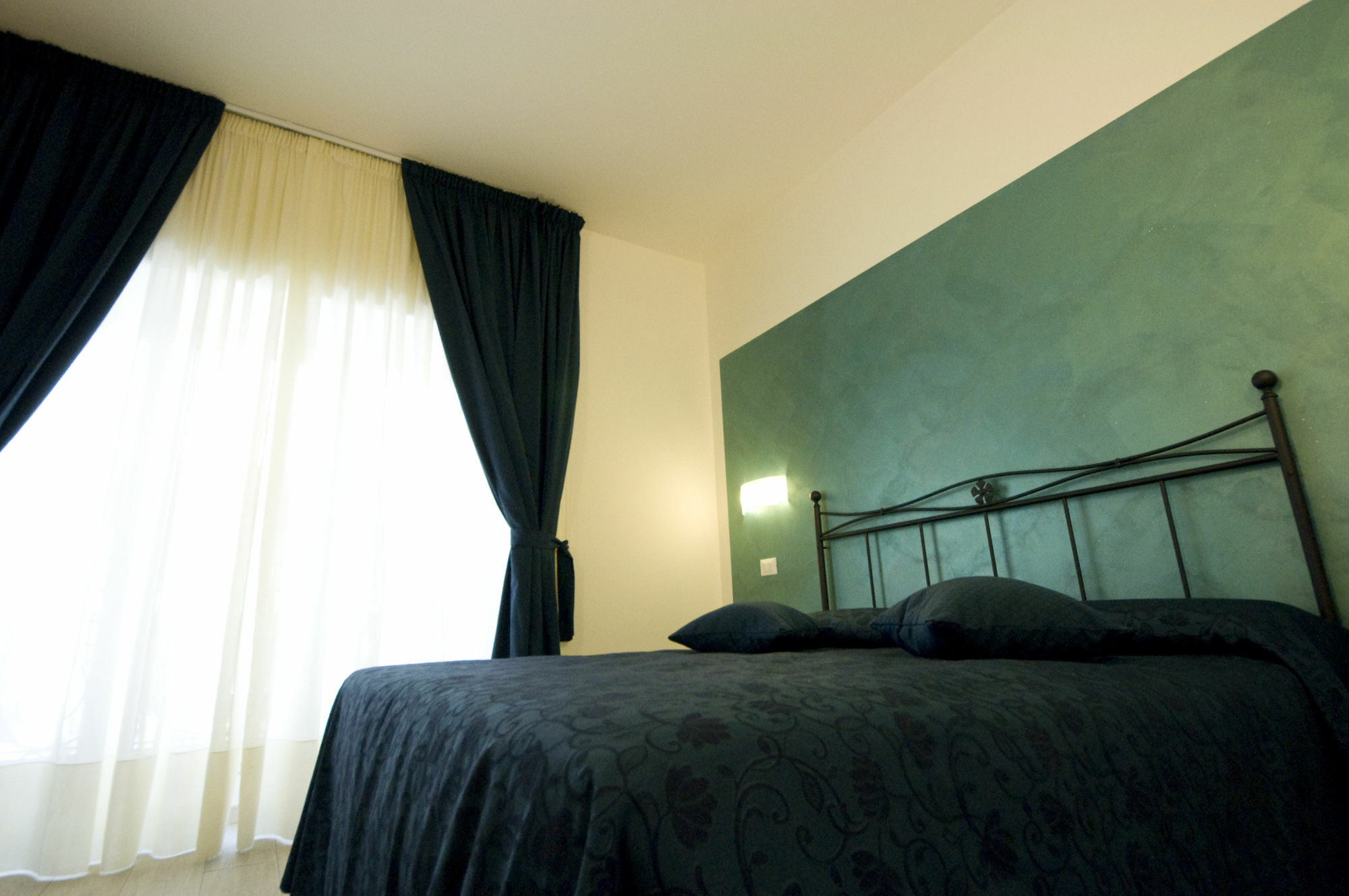 Alangia Inn Roma Ngoại thất bức ảnh