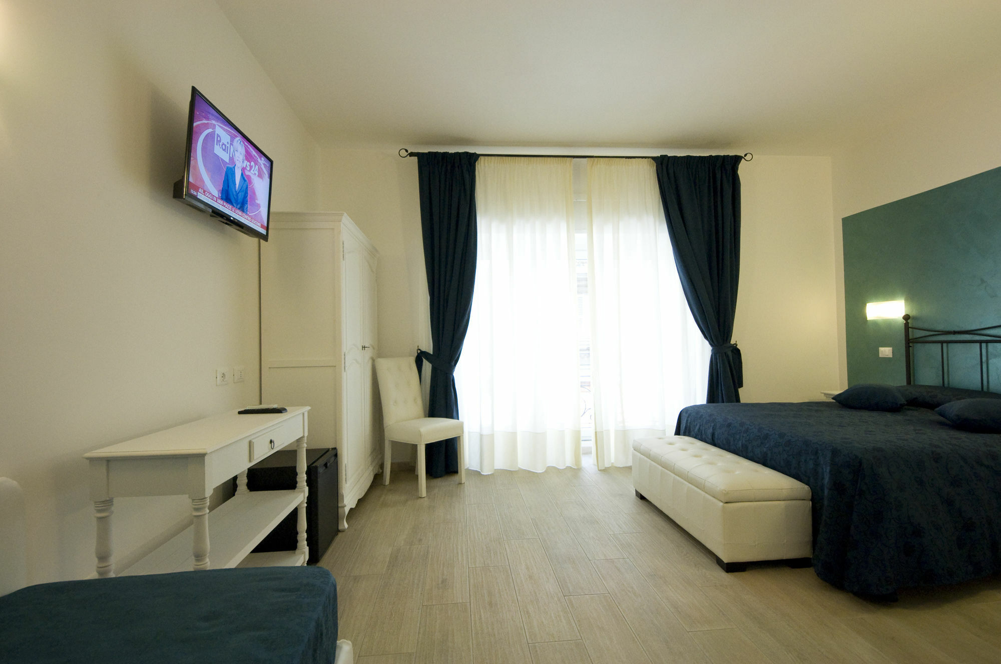 Alangia Inn Roma Ngoại thất bức ảnh