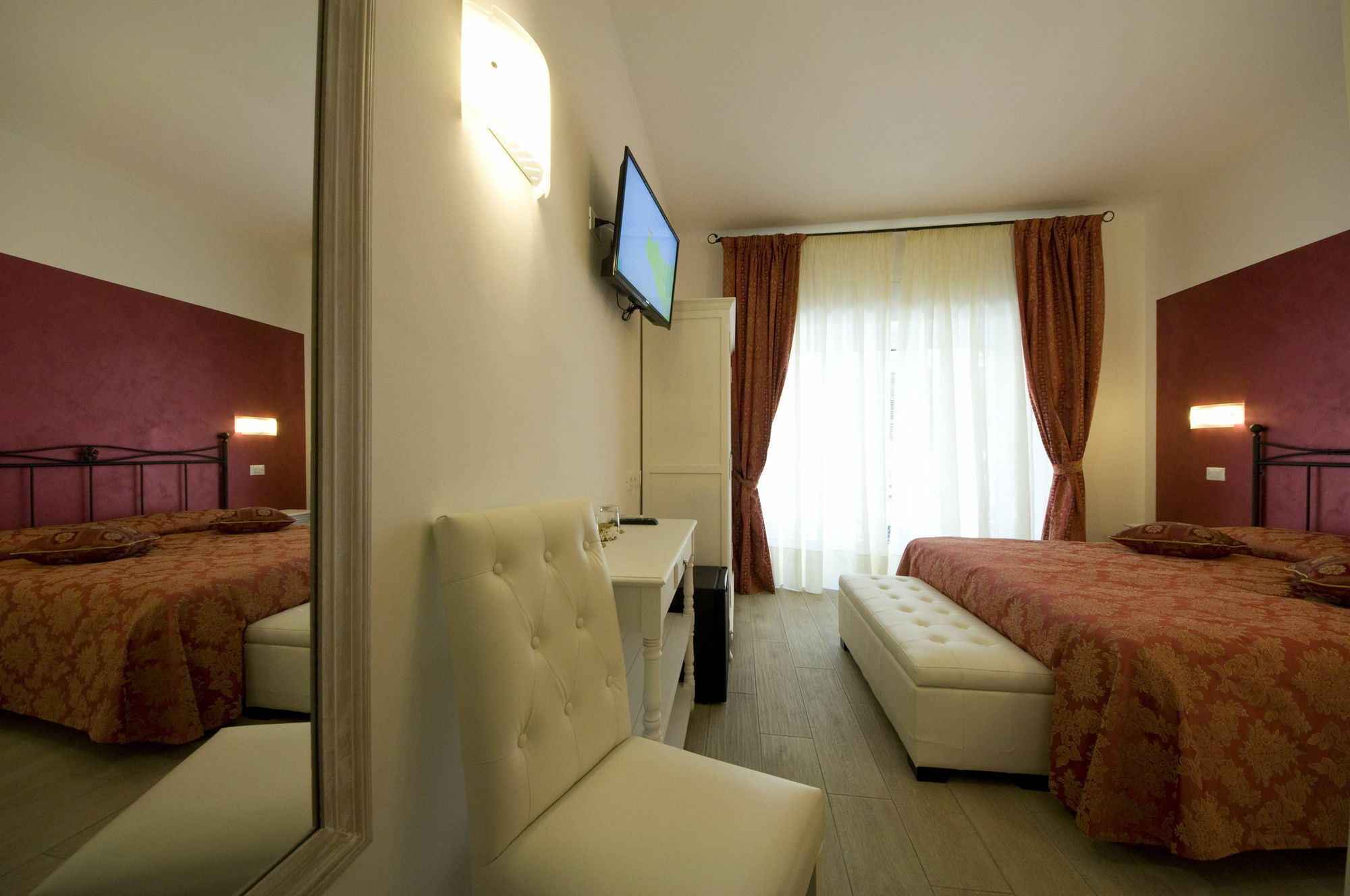 Alangia Inn Roma Ngoại thất bức ảnh